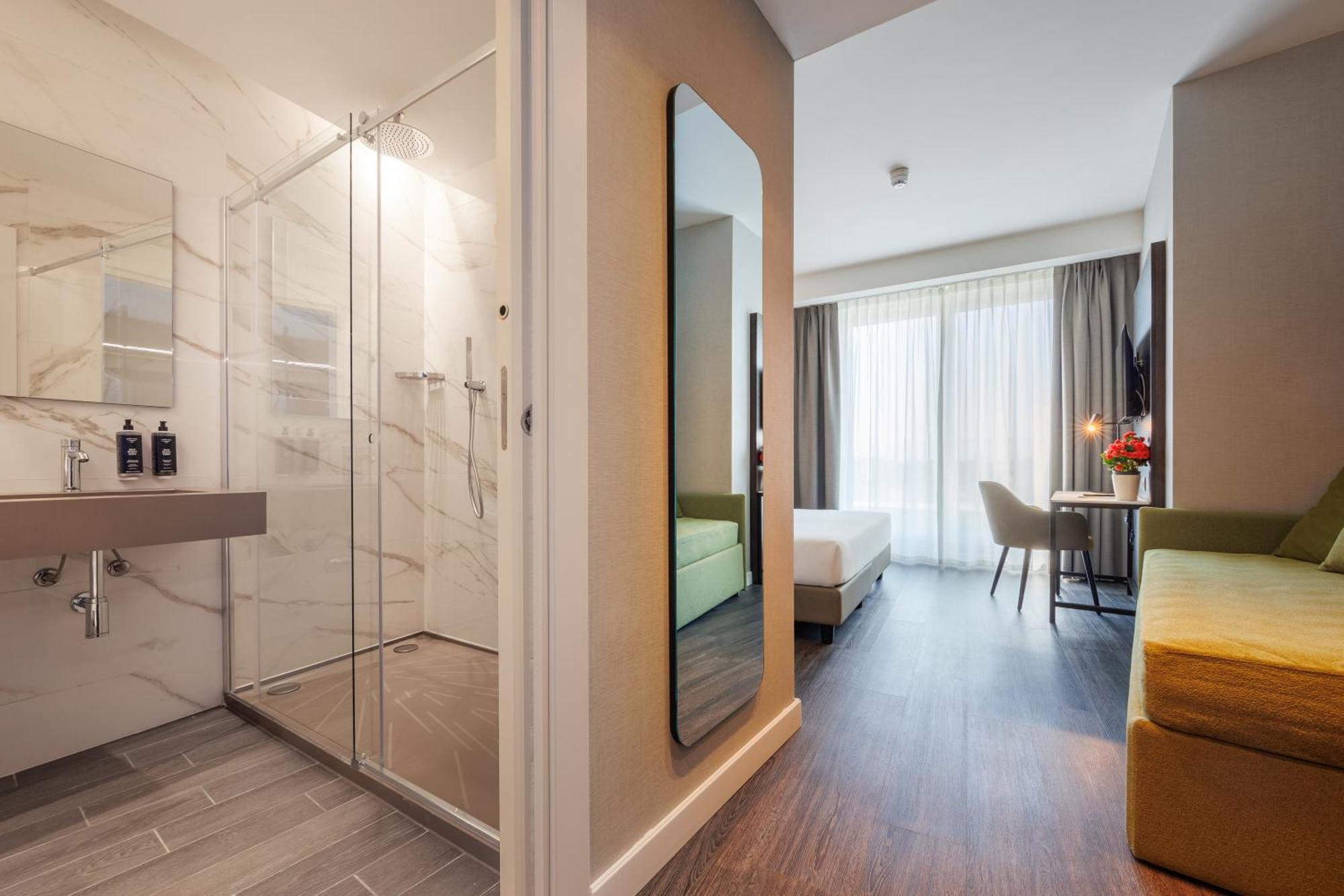 Ih Hotels Milano Centrale Dış mekan fotoğraf